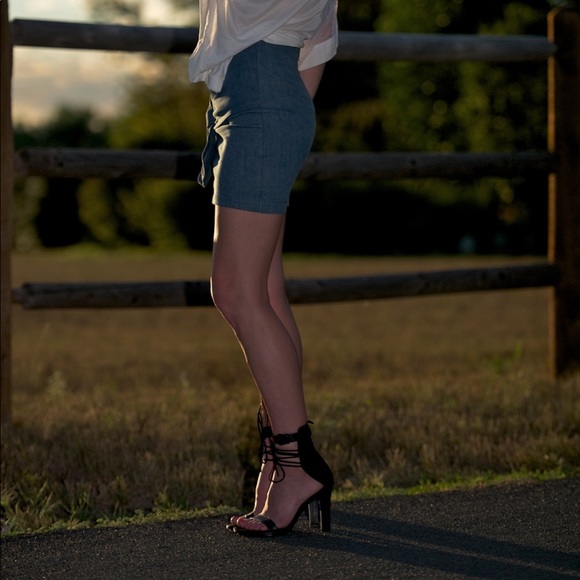 Grey Ant Bow Skirt S NWOT - Picture 7 of 7